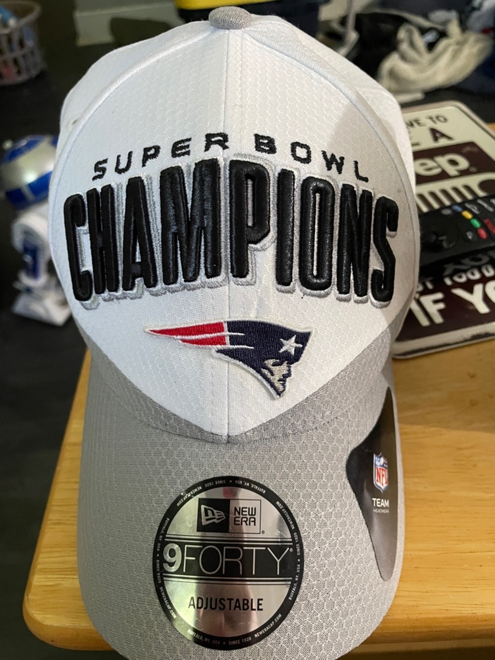 New Era 9FORTY New England Patriots White & Gray Super Bowl Champions Hat LIII